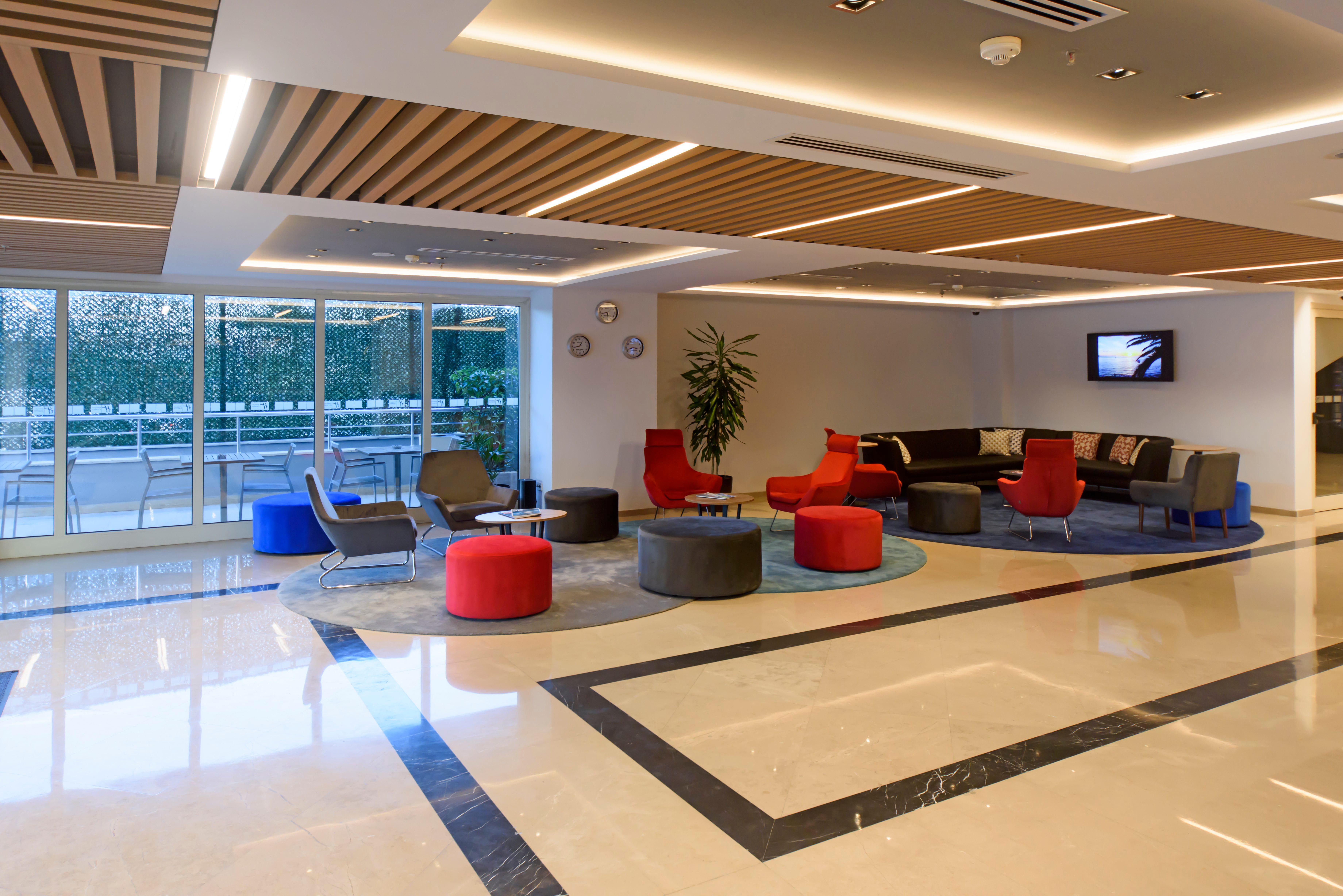 Holiday Inn Express Istanbul-Altunizade By Ihg Extérieur photo