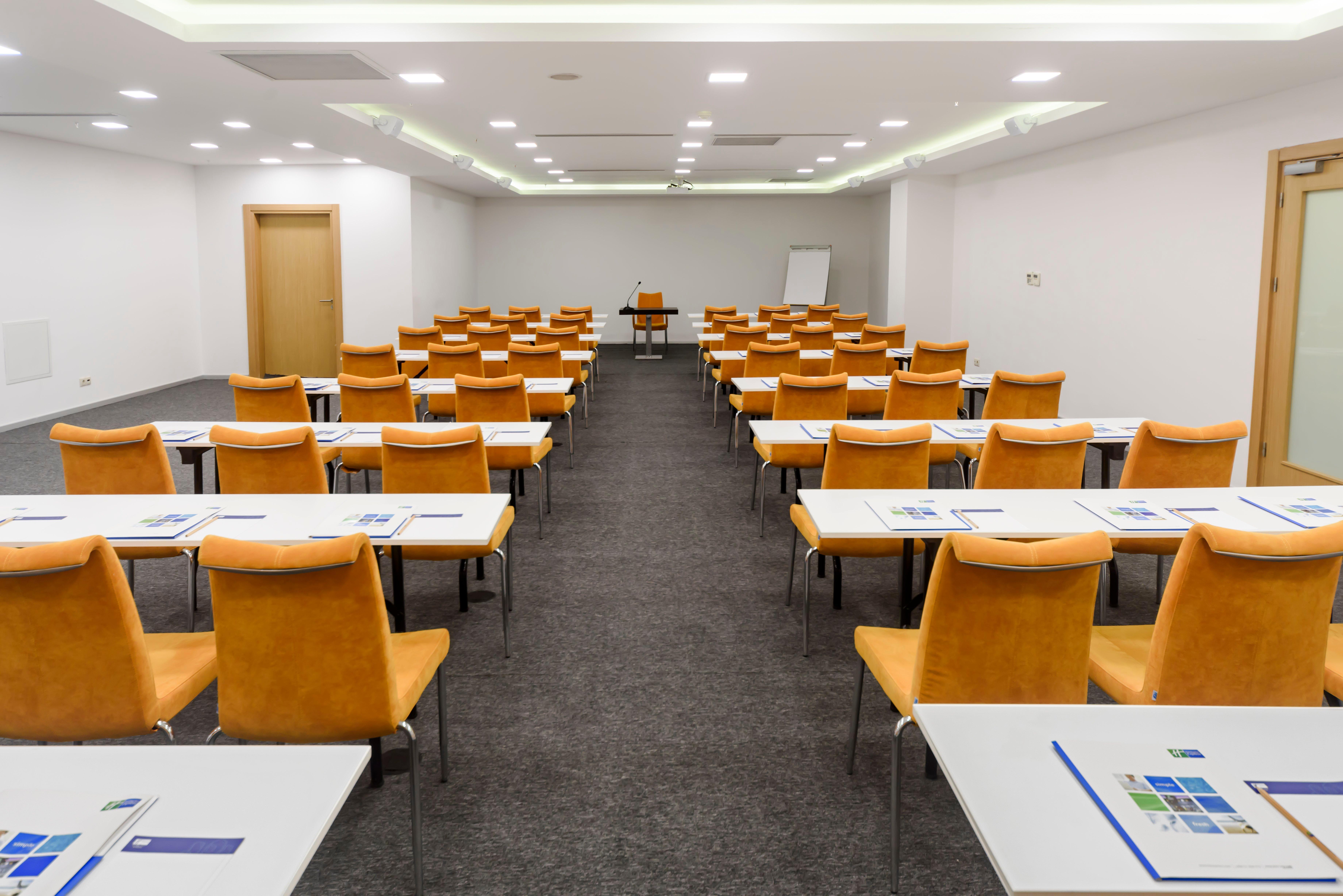Holiday Inn Express Istanbul-Altunizade By Ihg Extérieur photo