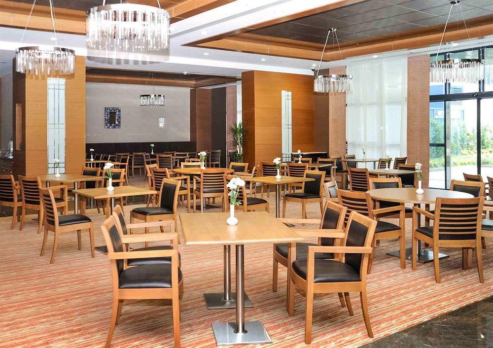 Holiday Inn Express Istanbul-Altunizade By Ihg Extérieur photo
