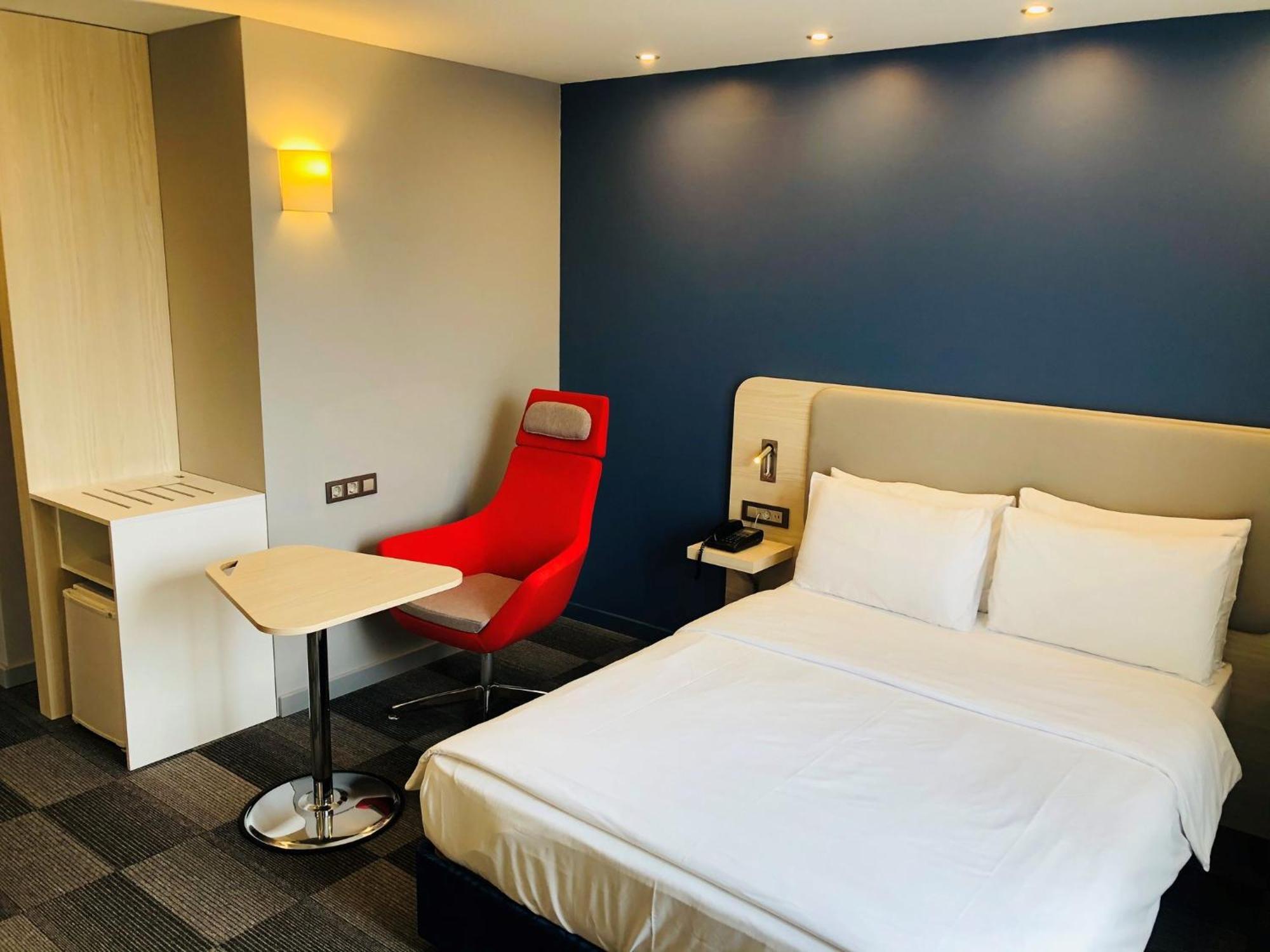 Holiday Inn Express Istanbul-Altunizade By Ihg Extérieur photo