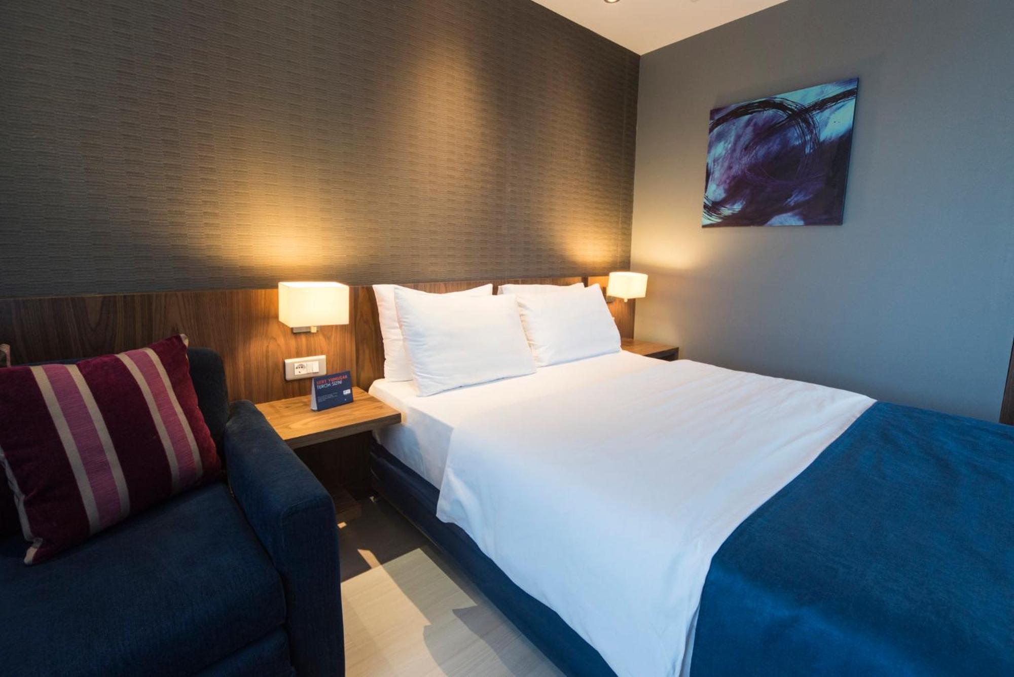 Holiday Inn Express Istanbul-Altunizade By Ihg Extérieur photo